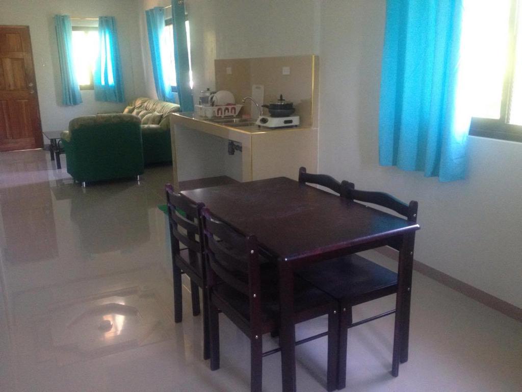 Rullan Apartelle Anda  Екстер'єр фото