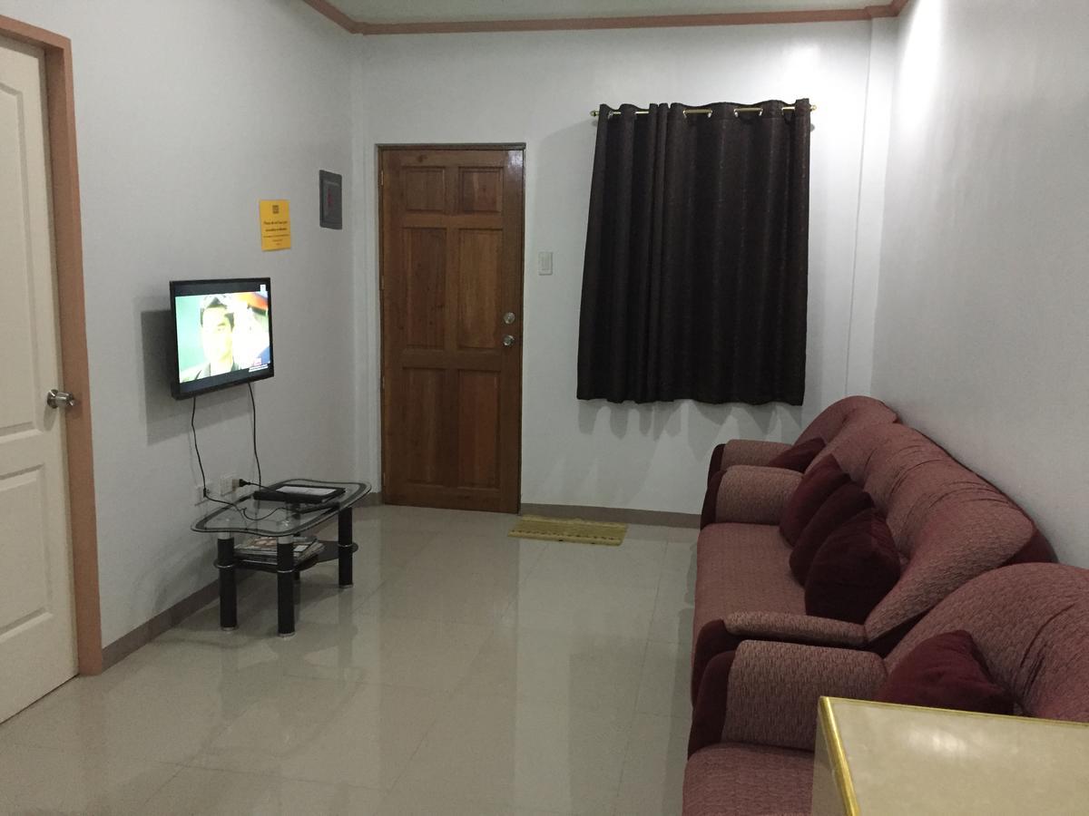 Rullan Apartelle Anda  Екстер'єр фото